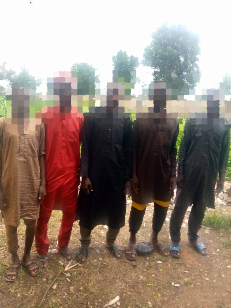 Katsina State Police Command operatives successfully thwarted two bandit attacks and rescued five kidnapped victims in the Malumfashi local government area.